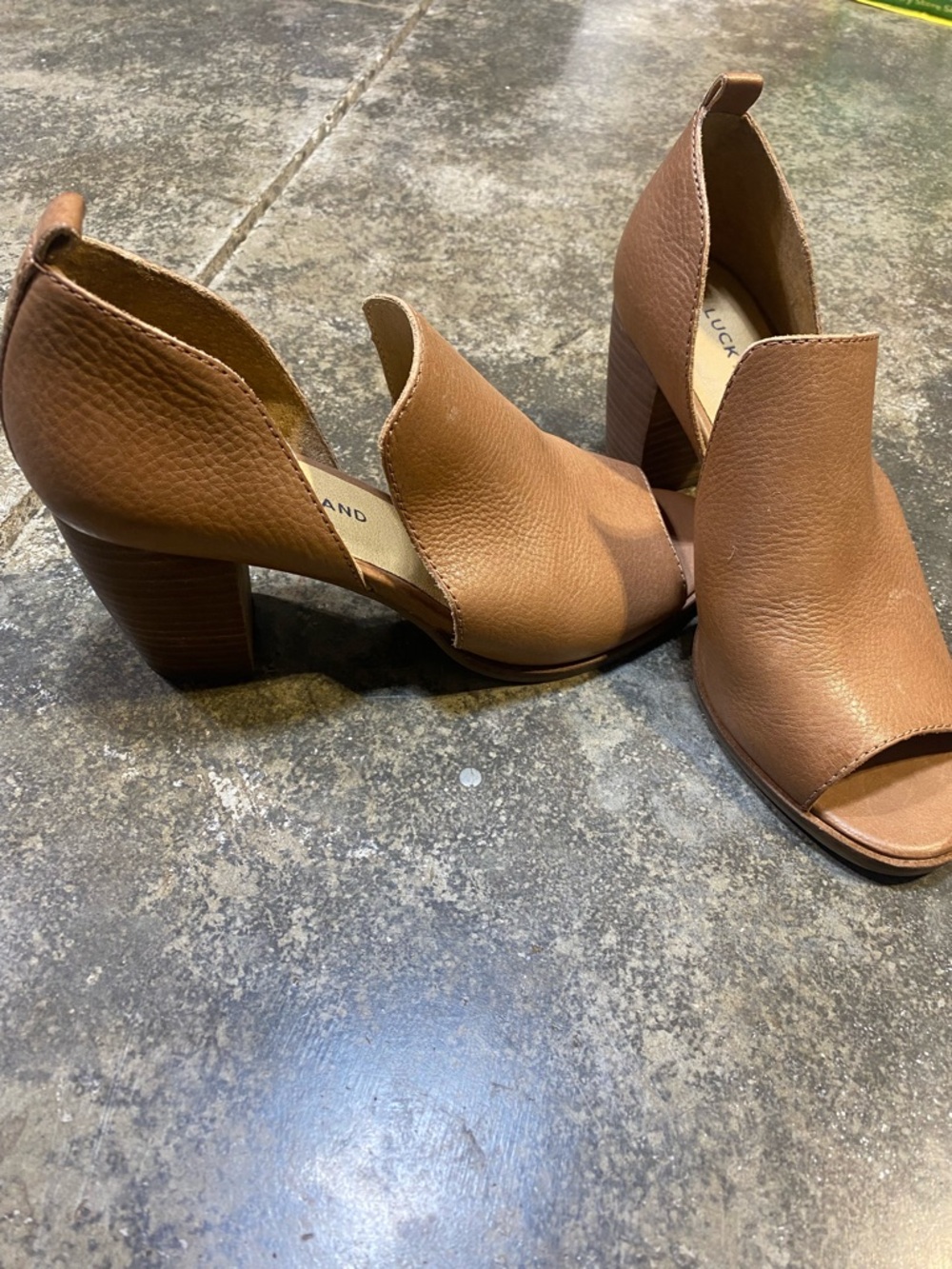 Lucky brand junai leather peep toe bootie